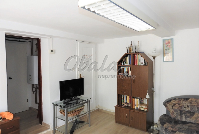 Realestate Portorož, center, zgolj 100 m od morja - galerija 11
