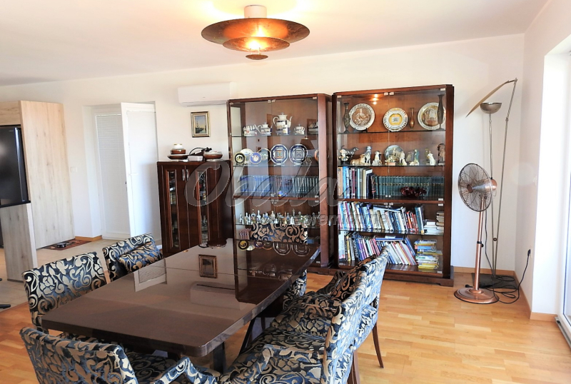 Realestate Koper, Žusterna III. - galerija 21