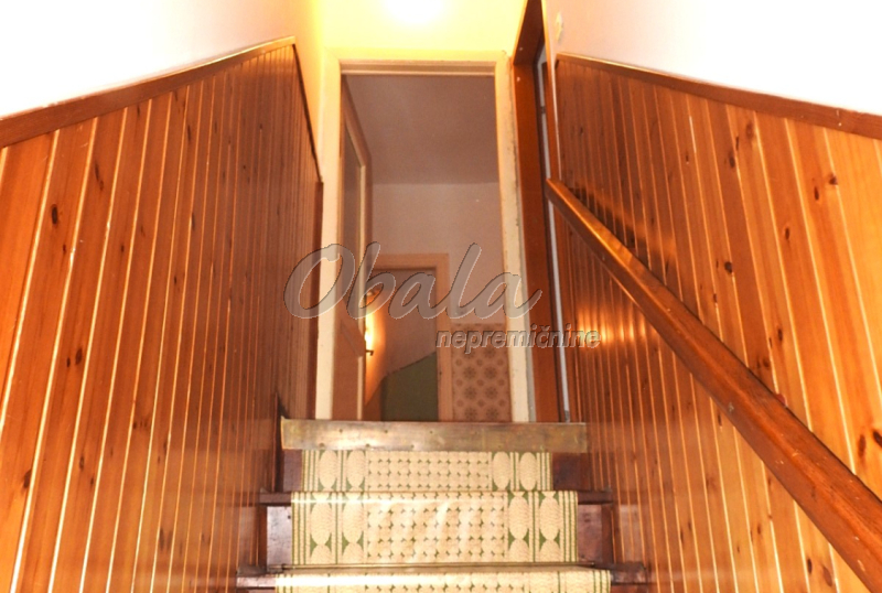 Realestate Izola, center, le 50 m od morja - galerija 11